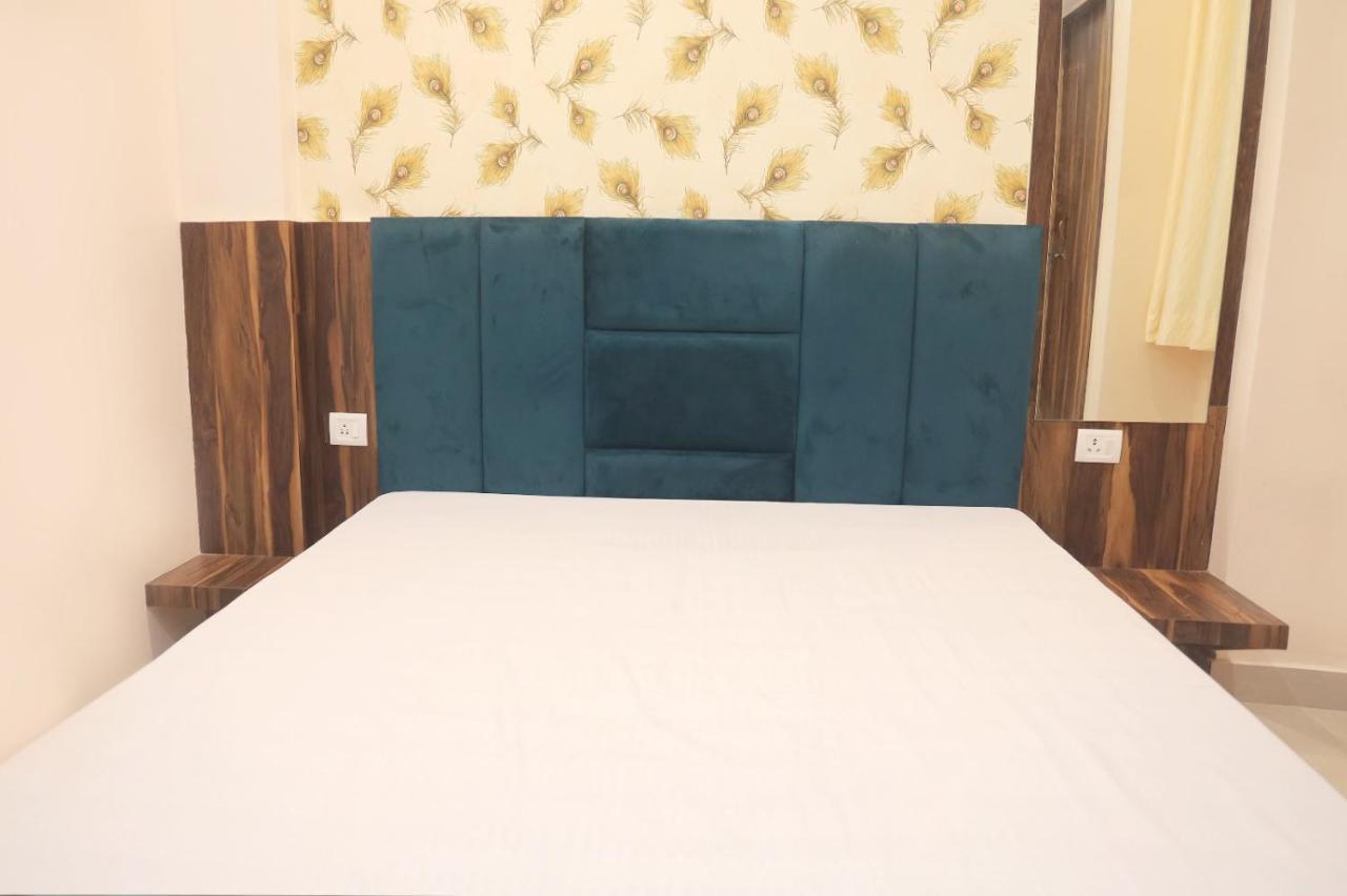 מטורה Hotel Keshavam Inn מראה חיצוני תמונה